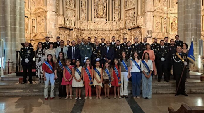 Barbastro reconoce la vocación de servicio de su Policía Local en la festividad de los Ángeles Custodios